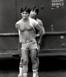 Twink Season Boys in Shorts Tube 618ec5abe01ad.png