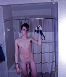 Nude boys with big soft cocks 01 57eb04446ac02.jpg
