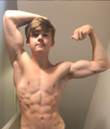 Muscled and athletic boys gay tube 606e3a884def9.png