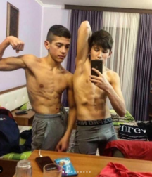 Muscled and athletic boys gay tube 606e3aa372f24.png