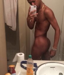 Black Guy Mirror Pics Twink Porn 61bbc5ab90210.jpg