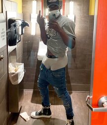 Black Guy Mirror Pics Twink Porn 61bbc5b276878.jpg