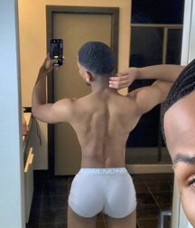 Black Guy Mirror Pics Twink Porn 61bbc6165b00f.jpg