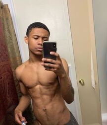 Black Guy Mirror Pics Twink Porn 61bbc63263856.jpg