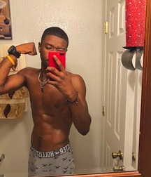 Black Guy Mirror Pics Twink Porn 61bbc64a31e5f.jpg