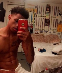 Black Guy Mirror Pics Twink Porn 61bbc664ab51e.jpg