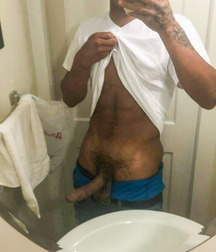 Black Guy Mirror Pics Twink Porn 61bbc66ce6705.jpg