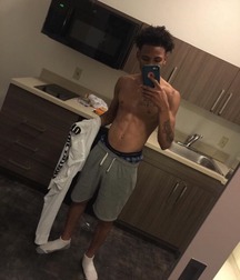 Black Guy Mirror Pics Twink Porn 61bbc691dfeff.jpg