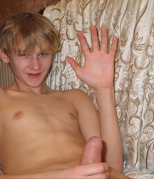 CUTE & NICE BOYS TWINK TUBE PURE LUST 62d5cc09de592.jpg