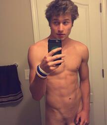 Selfie picture lads selfie twink porn boys 621dbf1d77e20.jpeg
