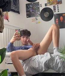 Selfie picture lads selfie twink porn boys 621dbf32ca228.jpeg