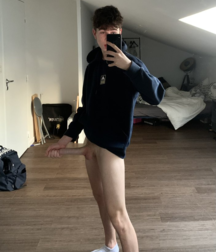 Hot Selfie Boys Porn GayTube 623f1e5b2e31d.png