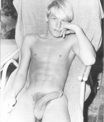 Vintage views classic gay porn guys 62480c0ca6878.jpeg