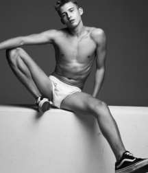 Black and White Art Gay Porn 616abbd5b1e51.png