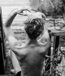 Black and White Art Gay Porn 616abbeee7d7c.jpg