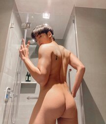 Mmmmore single twinks posing for the camera boys porn 62c3032e8d14a.jpg