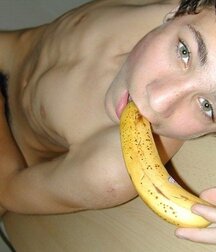 Cute boys and funny pics porn 62b8d54fdd0ef.jpg