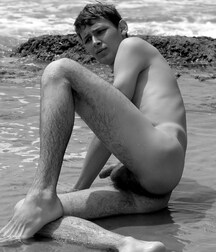 Black And Whites Gay Porn 6182fc86d896e.jpg