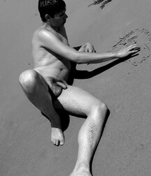 Black And Whites Gay Porn 6183c1b579a1f.jpg