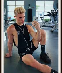 Lucas Dell Twink Tube Load 61954f5b40bb4.jpg