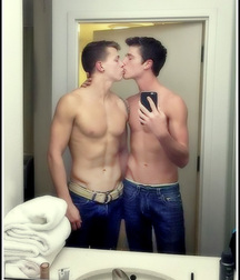 Hot Couples Twink Gay Porn 61fa527b65e38.jpg