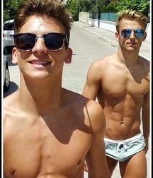Hot Couples Twink Gay Porn 61fa527d3adf9.jpg