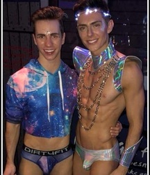 Hot Couples Twink Gay Porn 61fa52bd77f42.jpg