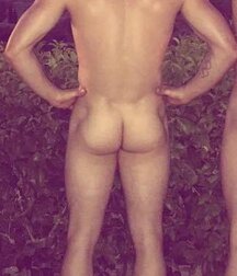 Just some guys I like twink tube 61744dbce975e.jpg