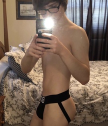 Carson Gay Porn Twinks and Homies 61abb631166b8.jpeg