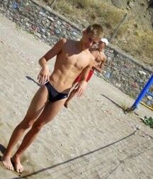 Summer Hot Boys Twink Tube Shirtless 6172ab356d313.jpg
