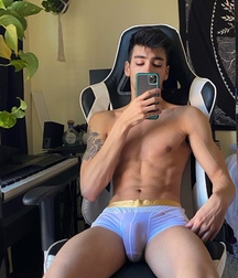 Party Boys Twink Tube Cute 617d7130eaf98.jpg