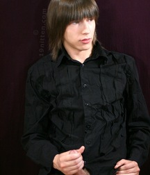 Cute Jamie Two Boys porn model Solo 18+ 62b448a83d78a.jpg