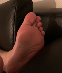 Gay porn ragazzi barefoot 61a0d8260d26c.jpg
