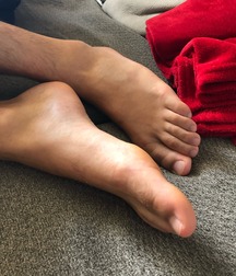 Gay porn ragazzi barefoot 61a0d83017e04.jpg
