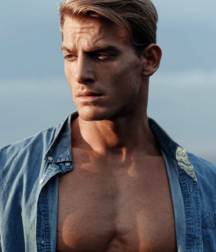 Maschi bellissimi gay porn 61a54c769c54f.png