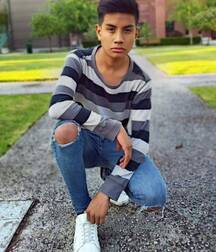 Gay porn face simpatiche twinks 61a7d4fdf266d.jpg