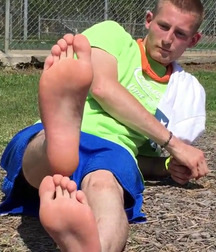 Gay porn slurp feet twinks dirty 61a929f210302.jpg