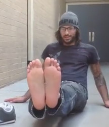 Gay porn slurp feet twinks dirty 61a929f7e9d14.jpg