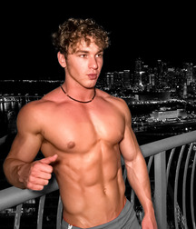 Gay porn twinks muscle guys 61ae6bb1591a2.jpg