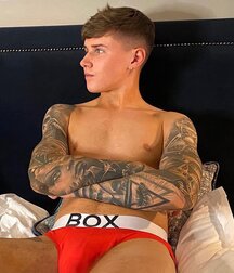Twinks stupendi guys tube 61b3a63cce27e.jpg