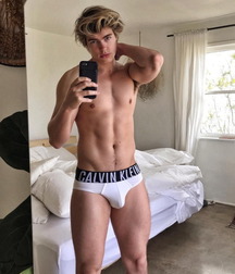 Bellissimi Twinks sodi e lisci boys porn 61b6437ca734e.jpg