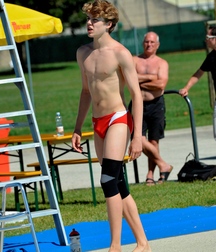 Gay porn ragazzi speedo skin 61bb88e7550a3.jpg