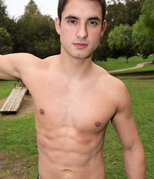 Gay porn ragazzi hot cazzo duro e grosso 61bcda9417b86.jpg