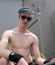 Giovani cazzoni twink tube boys 61bf7df96e1bd.jpg