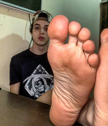 Twinks barefoot twink new twink tube 61cd90cc6142e.jpg