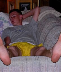 Twinks barefoot twink new twink tube 61cd90da42ac8.jpg