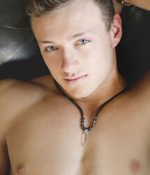 young gay porn huge dick guys 61e9d95262994.jpg