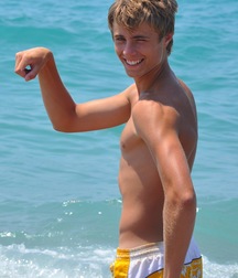 Gay porn twinks in pool shirtless 620157cabb882.jpg
