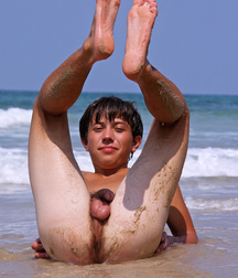 Gay porn twinks very hot and sexy built 6217e15789024.jpg