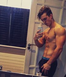 Gay porn twinks hunk hot selfie pics 621b8792f1632.jpg